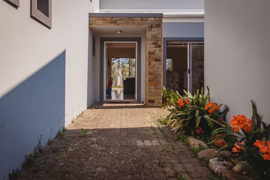 3 Bedroom Property for Sale in Dormehls Drift Western Cape